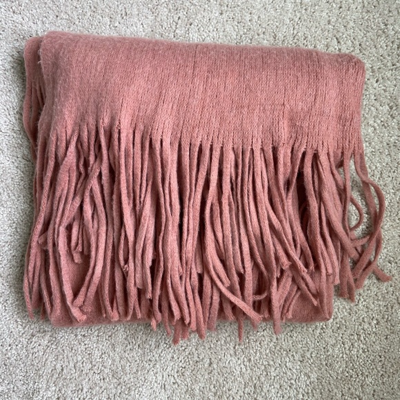 Anthropologie Accessories - Anthropologie scarf